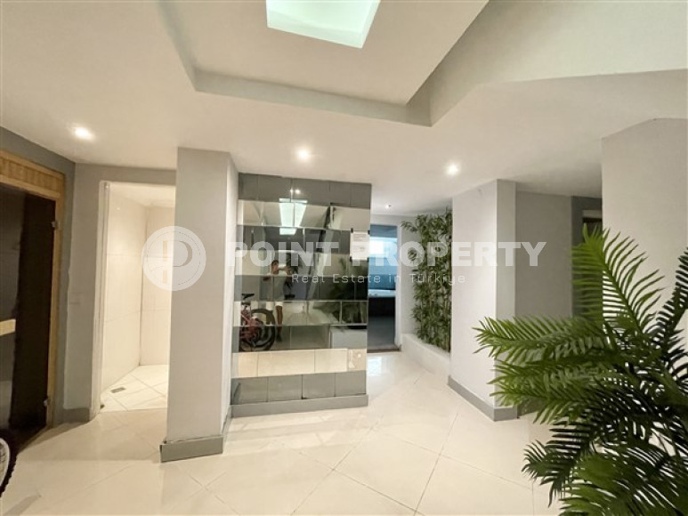 One-bedroom apartment, 65m², with elegant interior 150 meters from the sea in Oba, Alanya-id-1879-photo-29