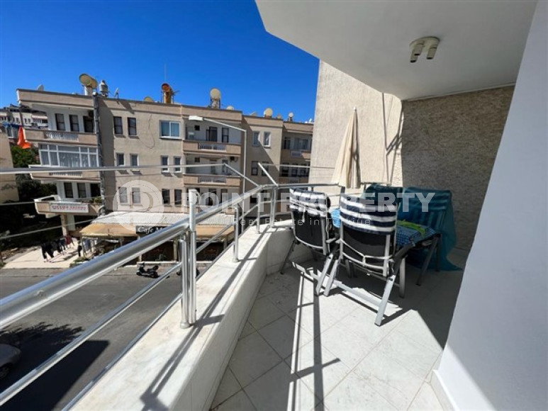 Двухкомнатная квартира, 60м², с отдельной кухней в доме городского типа в центре Алании-id-1881-фото-8