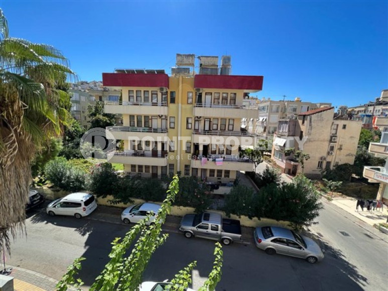 Двухкомнатная квартира, 60м², с отдельной кухней в доме городского типа в центре Алании-id-1881-фото-11