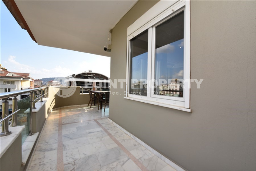 Меблированная двухуровневая квартира с пятью спальнями, 230м², в центре Алании с отличными видами-id-1885-фото-22