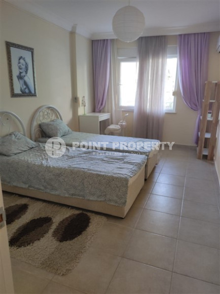 Large three-room apartment, 120m², on the main street of Mahmutlar, 200 meters from the sea-id-1892-photo-12