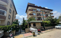 Resale property in the Oba area: three-room apartment, 110 m², in a residence with a swimming pool.-id-1893-photo-2