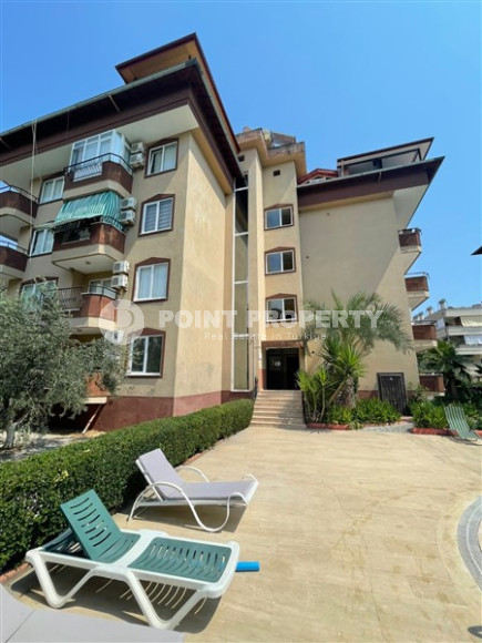 Resale property in the Oba area: three-room apartment, 110 m², in a residence with a swimming pool.-id-1893-photo-3