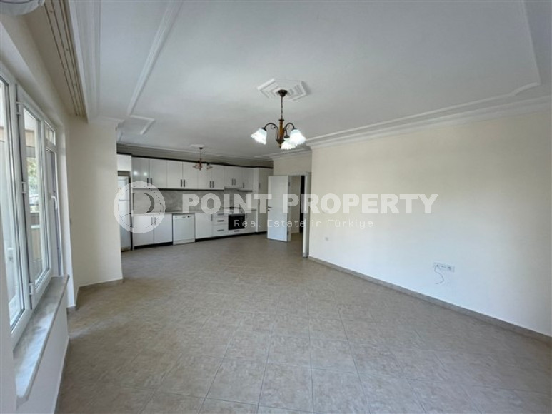 Resale property in the Oba area: three-room apartment, 110 m², in a residence with a swimming pool.-id-1893-photo-15