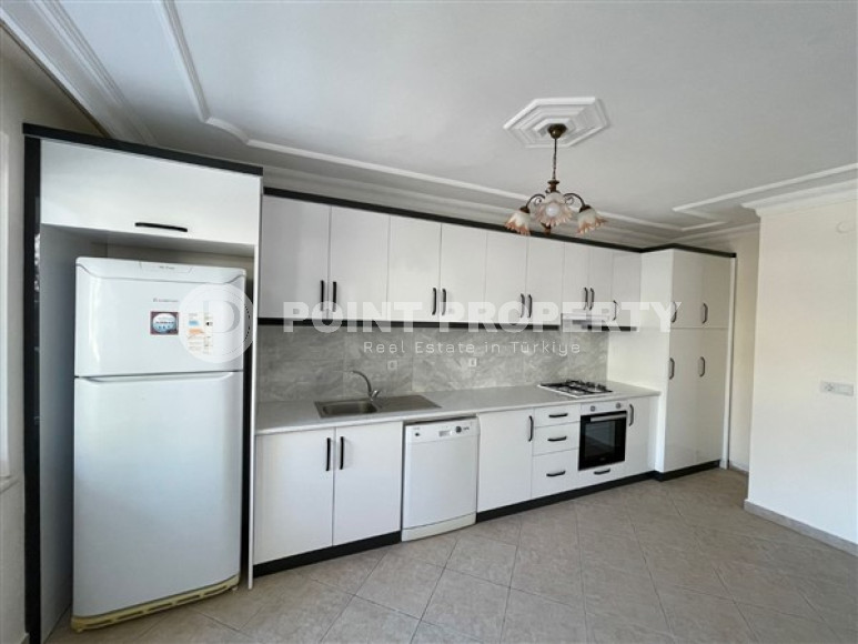 Resale property in the Oba area: three-room apartment, 110 m², in a residence with a swimming pool.-id-1893-photo-16