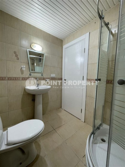 Resale property in the Oba area: three-room apartment, 110 m², in a residence with a swimming pool.-id-1893-photo-29
