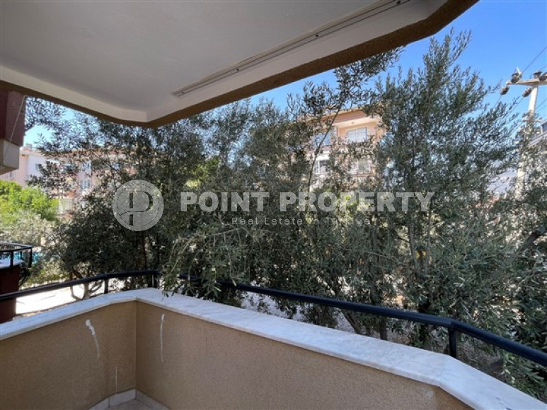 Resale property in the Oba area: three-room apartment, 110 m², in a residence with a swimming pool.-id-1893-photo-32