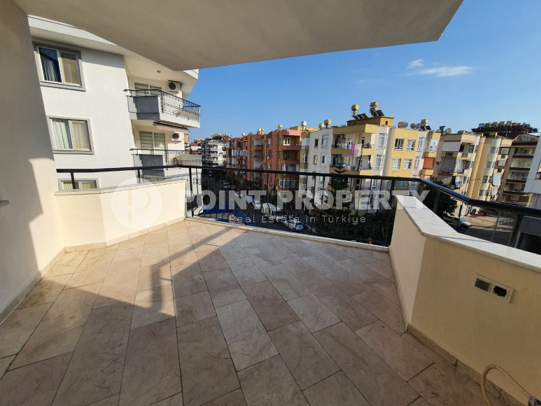 Furnished three-room apartment near the Oba Chai river, 125m2-id-1896-photo-12