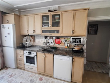 Furnished three-room apartment, 110m², near the Tuesday market in Mahmutlar, Alanya-id-1899-photo-5