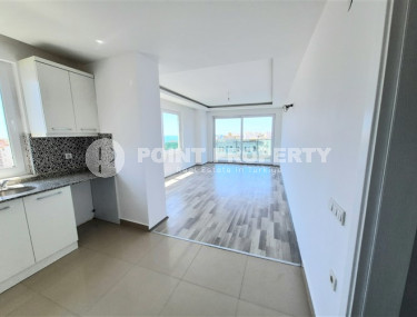 New two bedroom apartment, 120m², with sea and mountain views in Mahmutlar, Alanya-id-1901-photo-2