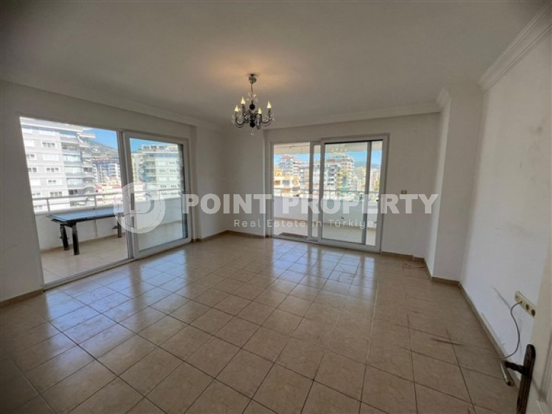 Spacious three-room apartment, 130m², in a complex with a swimming pool in the center of Mahmutlar, Alanya-id-1902-photo-6