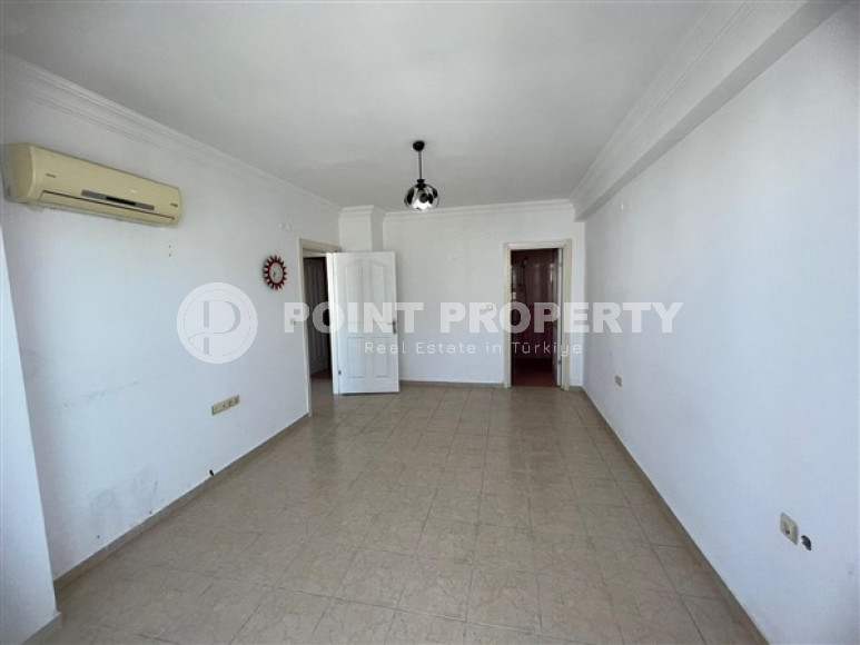 Spacious three-room apartment, 130m², in a complex with a swimming pool in the center of Mahmutlar, Alanya-id-1902-photo-11