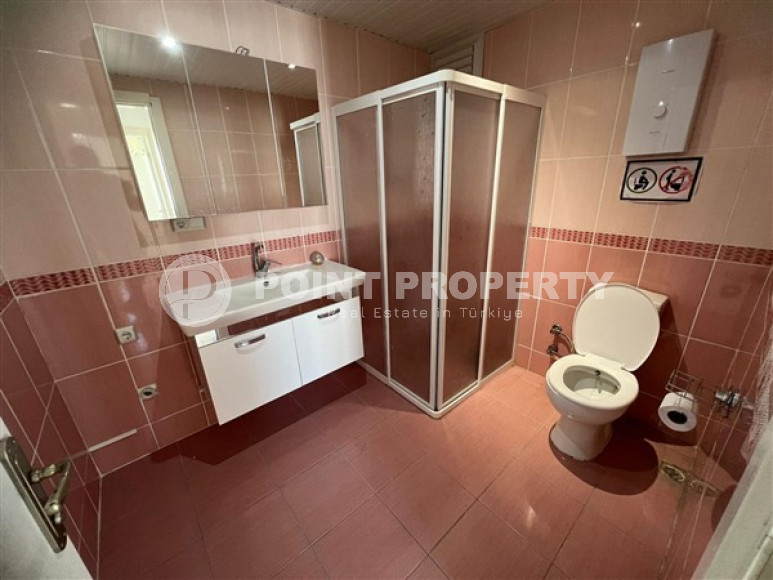 Spacious three-room apartment, 130m², in a complex with a swimming pool in the center of Mahmutlar, Alanya-id-1902-photo-13