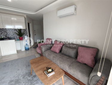 Ready to move in, one bedroom apartment, 55m², 800m from the sea in Mahmutlar, Alanya-id-1903-photo-2