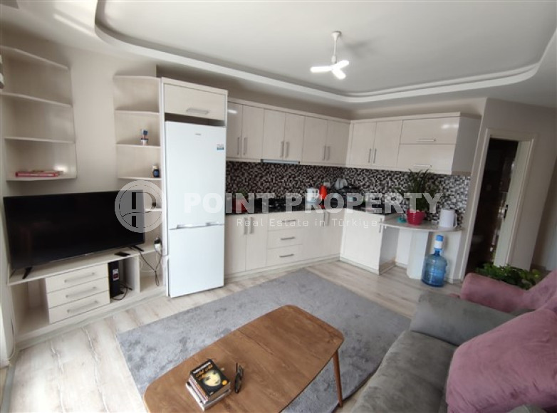 Ready to move in, one bedroom apartment, 55m², 800m from the sea in Mahmutlar, Alanya-id-1903-photo-5