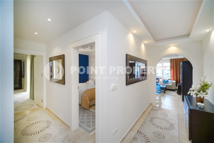 Готовая к проживанию, видовая трехкомнатная квартира, 115м², в 400м от моря в районе Алании Тосмур-id-1905-фото-13