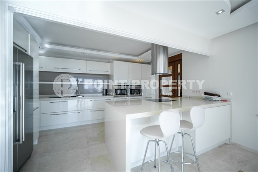 Потрясающая вилла 4+1, площадью 280м² с личным бассейном в элитном горном районе Алании Бекташ-id-1907-фото-9