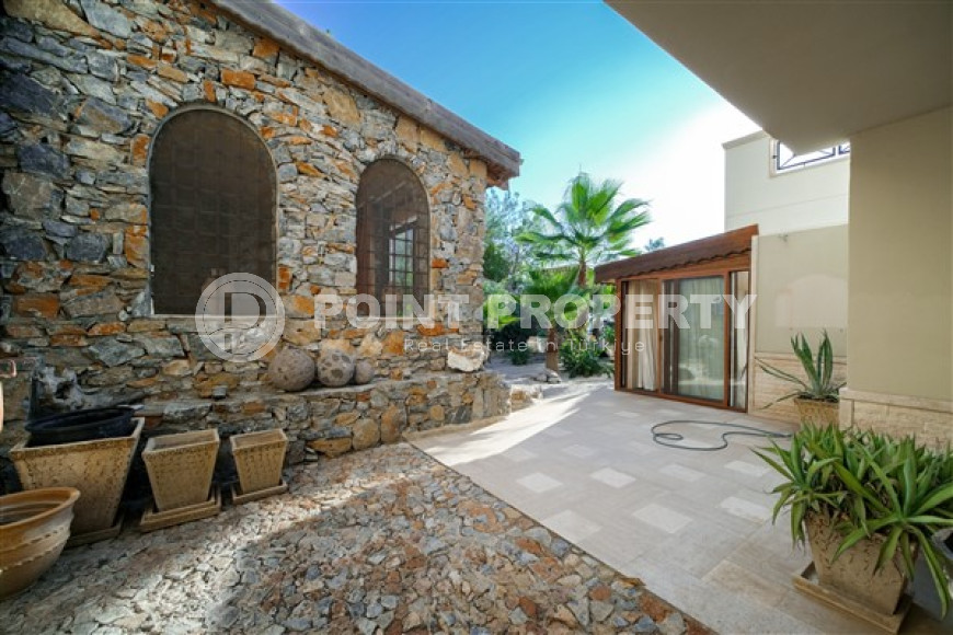 Потрясающая вилла 4+1, площадью 280м² с личным бассейном в элитном горном районе Алании Бекташ-id-1907-фото-42