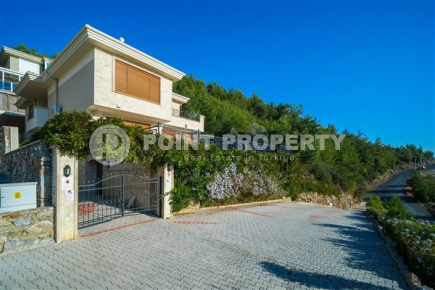 Потрясающая вилла 4+1, площадью 280м² с личным бассейном в элитном горном районе Алании Бекташ-id-1907-фото-47