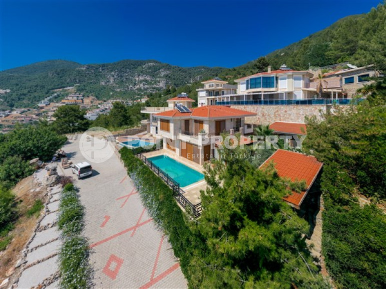 Потрясающая вилла 4+1, площадью 280м² с личным бассейном в элитном горном районе Алании Бекташ-id-1907-фото-55