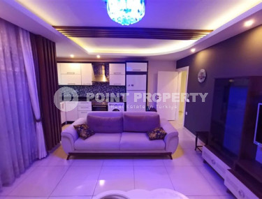 Furnished two bedroom apartment, 120m² 350m from the sea in Mahmutlar, Alanya-id-1908-photo-4
