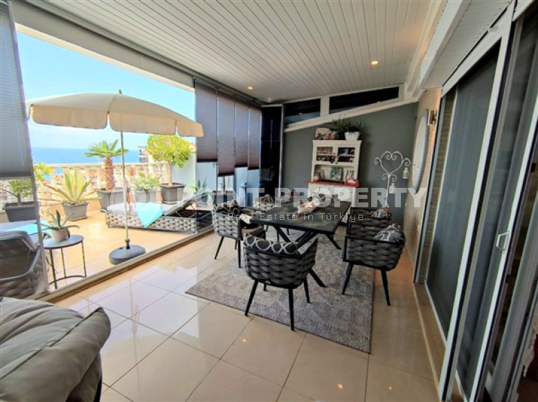Elegant view penthouse 4+2, 250m², 200m from the sea in Alanya - Mahmutlar-id-1910-photo-7