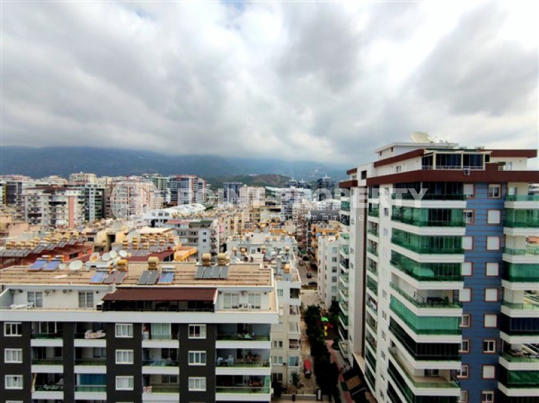 Elegant view penthouse 4+2, 250m², 200m from the sea in Alanya - Mahmutlar-id-1910-photo-18