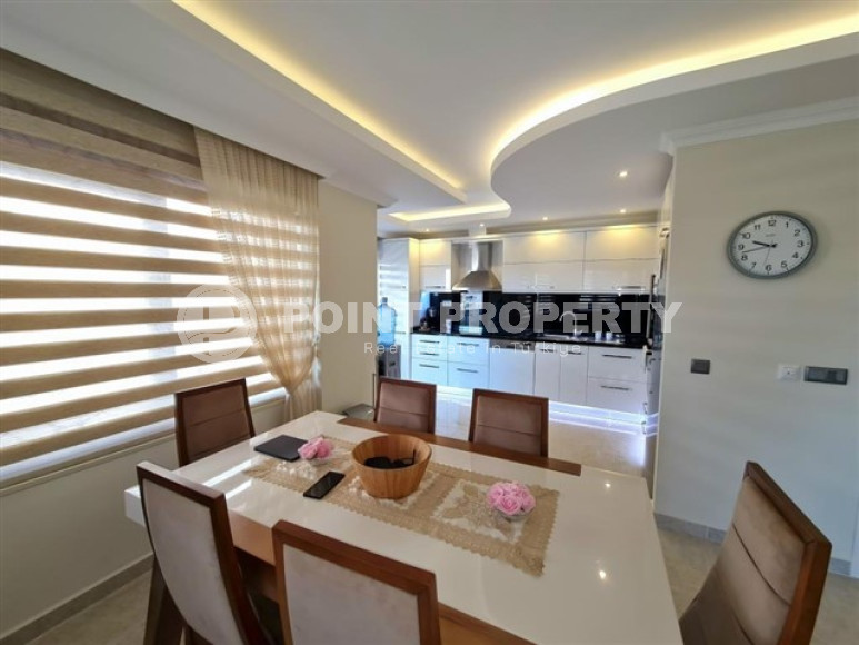 Three-room apartment, 120 m², in a cozy premium complex in the center of Oba, Alanya-id-1912-photo-8