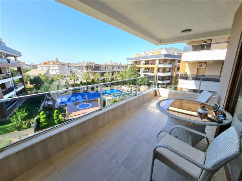 Three-room apartment, 120 m², in a cozy premium complex in the center of Oba, Alanya-id-1912-photo-12