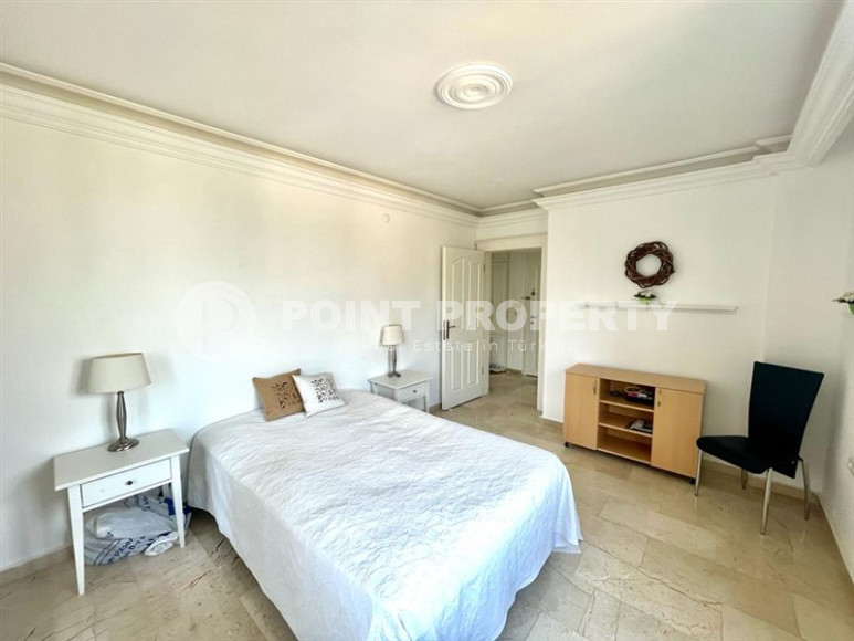Cozy three-room apartment, 95m², overlooking the sea and-id-1915-photo-19