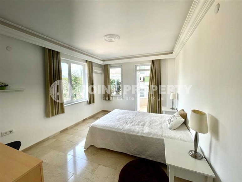 Cozy three-room apartment, 95m², overlooking the sea and-id-1915-photo-23