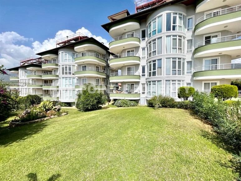 Cozy three-room apartment, 95m², overlooking the sea and-id-1915-photo-31