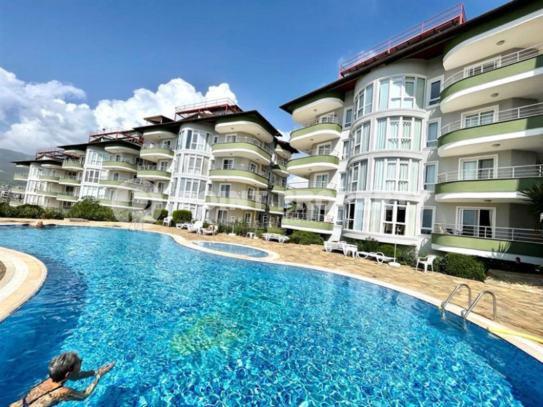 Cozy three-room apartment, 95m², overlooking the sea and-id-1915-photo-35