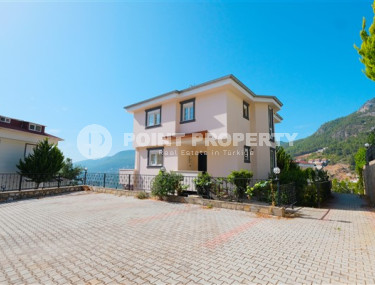 Трехэтажная вилла 6+2, 310м², в комплексе таунхаусов с личным бассейном, в горном районе Алании Бекташ-id-1919-фото-4