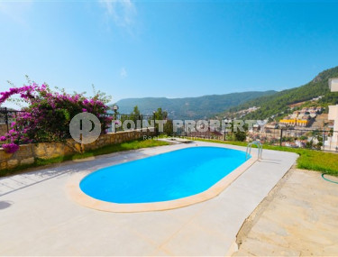 Трехэтажная вилла 6+2, 310м², в комплексе таунхаусов с личным бассейном, в горном районе Алании Бекташ-id-1919-фото-5