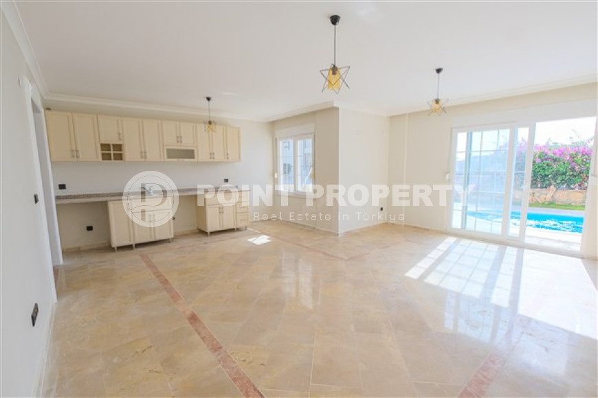 Трехэтажная вилла 6+2, 310м², в комплексе таунхаусов с личным бассейном, в горном районе Алании Бекташ-id-1919-фото-6