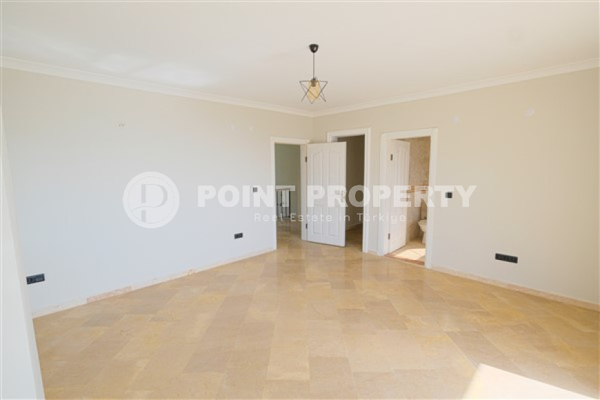 Трехэтажная вилла 6+2, 310м², в комплексе таунхаусов с личным бассейном, в горном районе Алании Бекташ-id-1919-фото-20