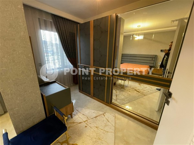Furnished penthouse 4+1, 320m², with stunning views in an elite complex in Mahmutlar, Alanya-id-1924-photo-34