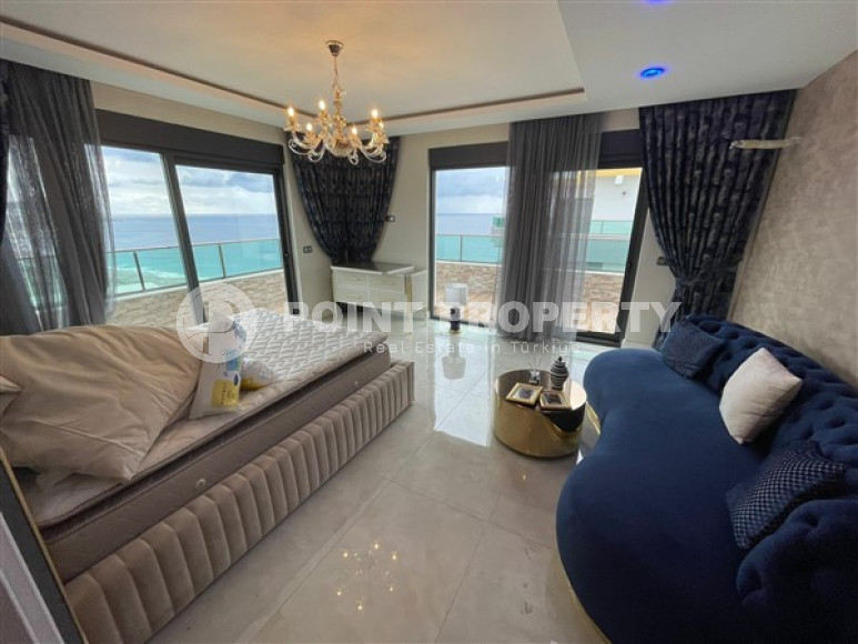 Furnished penthouse 4+1, 320m², with stunning views in an elite complex in Mahmutlar, Alanya-id-1924-photo-38