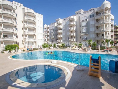 Furnished three bedroom penthouse, 200m², with mountain views in Oba, Alanya-id-1926-photo-1