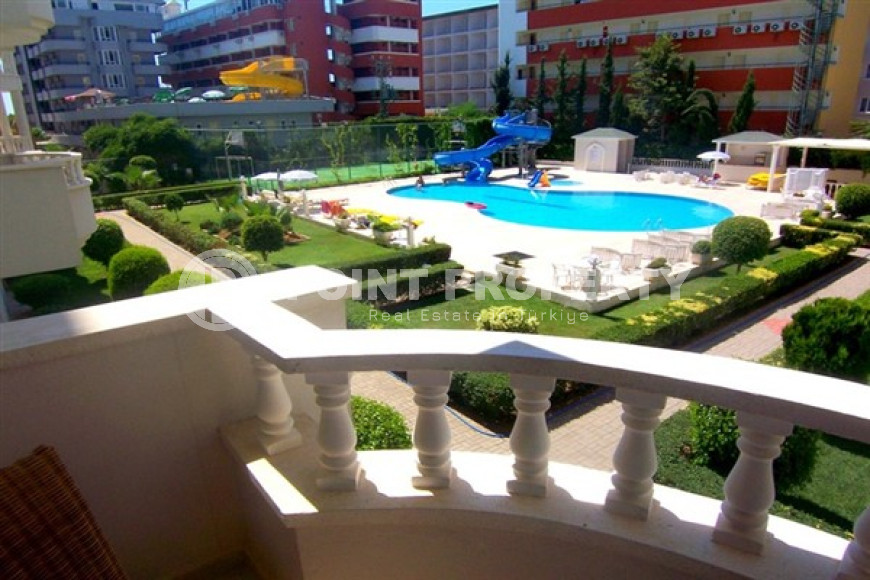 Furnished three bedroom penthouse, 200m², with mountain views in Oba, Alanya-id-1926-photo-5