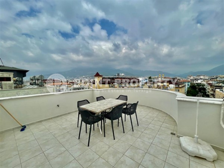 Furnished three bedroom penthouse, 200m², with mountain views in Oba, Alanya-id-1926-photo-20