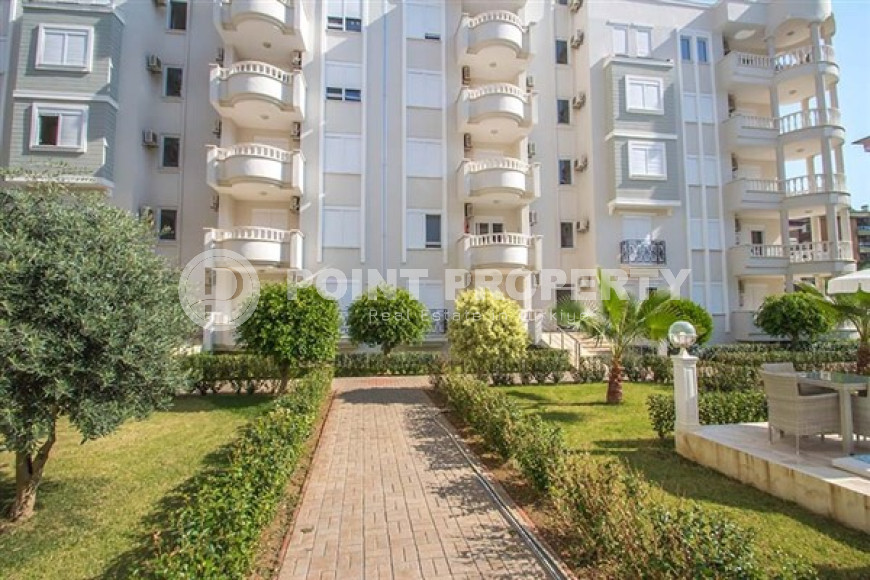 Furnished three bedroom penthouse, 200m², with mountain views in Oba, Alanya-id-1926-photo-38