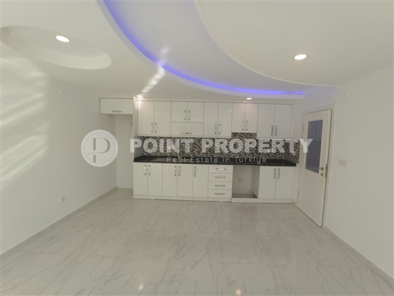 Three-room apartment, 100m², in a new residence in the Avsallar area, Alanya, 1500m from the coast.-id-1931-photo-5