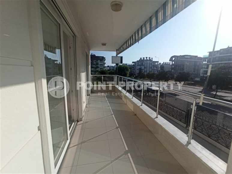 Three-room apartment, 100m², in a new residence in the Avsallar area, Alanya, 1500m from the coast.-id-1931-photo-7