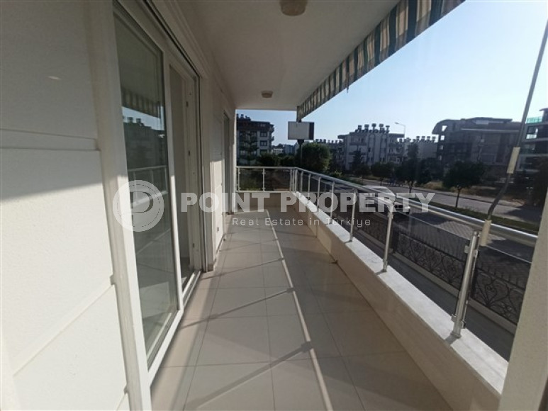 Three-room apartment, 100m², in a new residence in the Avsallar area, Alanya, 1500m from the coast.-id-1931-photo-19