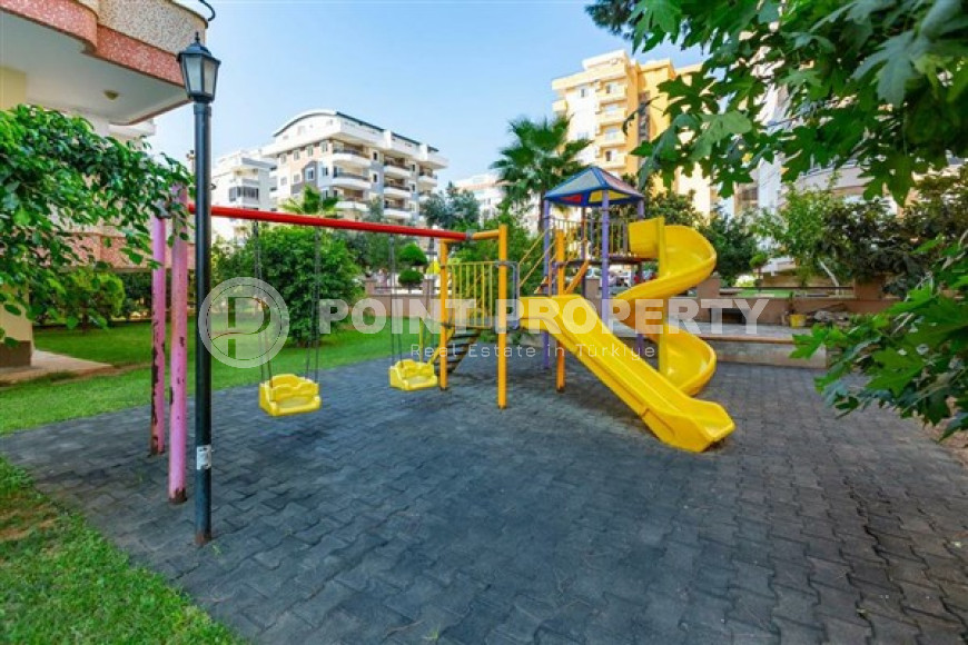 Spacious two-bedroom apartment, 125m², with mountain views in the center of Mahmutlar 250m from the sea-id-1932-photo-4