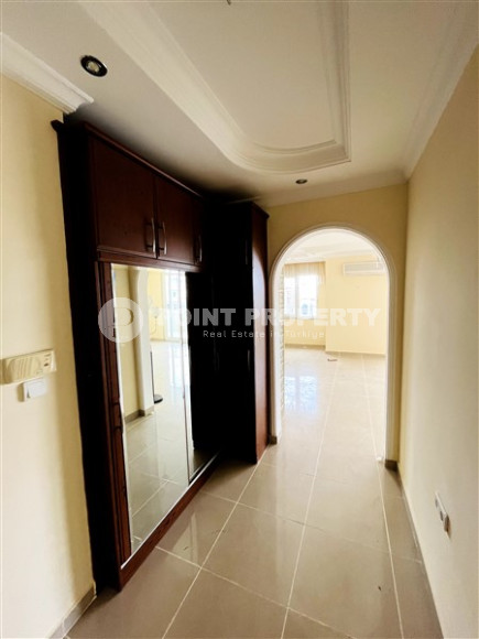 Spacious two-bedroom apartment, 125m², with mountain views in the center of Mahmutlar 250m from the sea-id-1932-photo-15