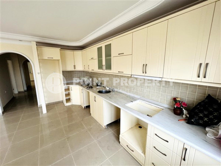 Spacious two-bedroom apartment, 125m², with mountain views in the center of Mahmutlar 250m from the sea-id-1932-photo-18