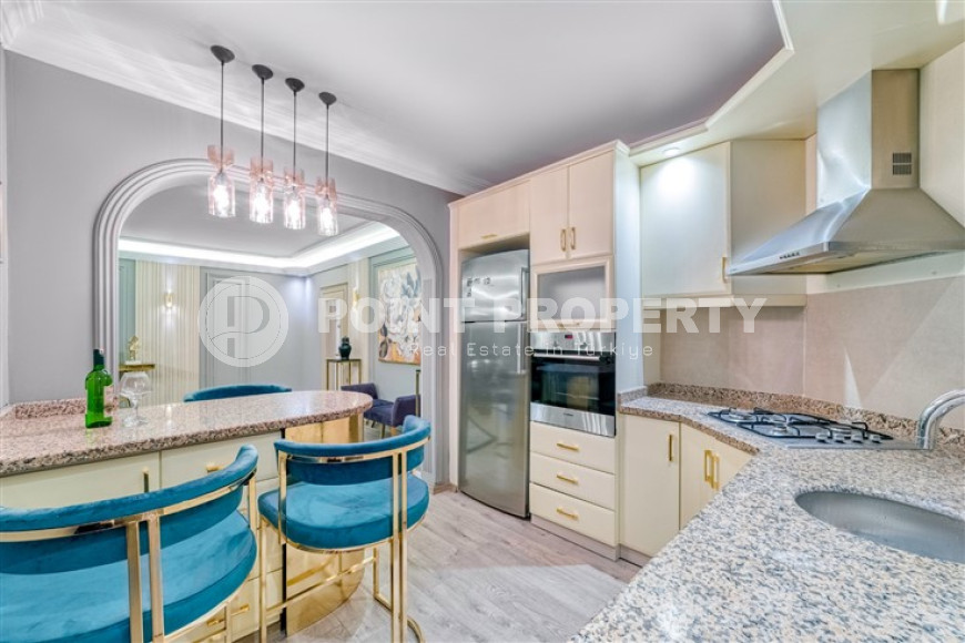 Элегантная трехкомнатная квартира, 195м², с дизайнерским интерьером в Махмутларе, в 700 метрах от моря-id-1935-фото-10